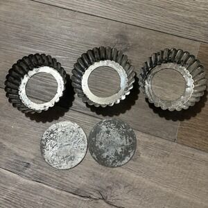 Aluminum 4" Fluted Tart Molds Made In France Set Of 3 W 2 Bottoms